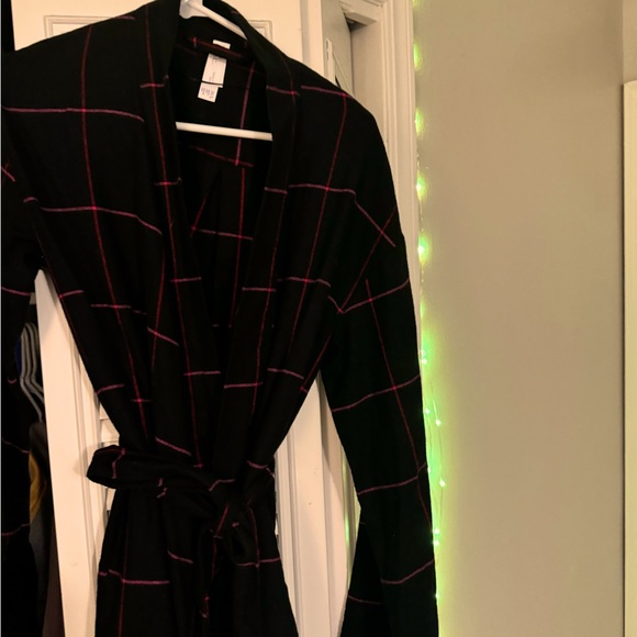 FLANNEL ROBE - Picture 2 of 3